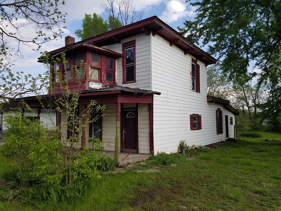 2nd image of 535 W Washington St