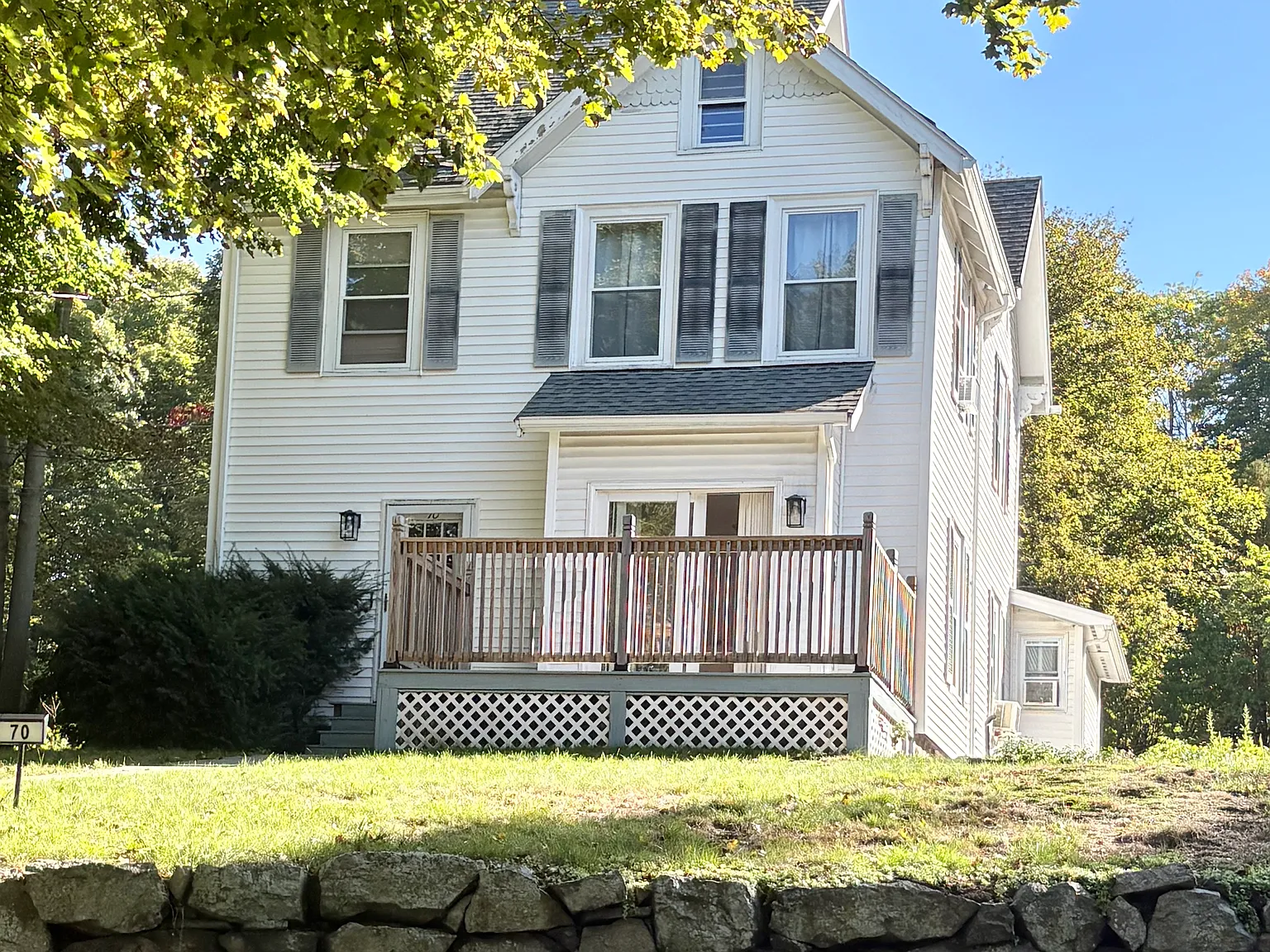2 bed, 1074 sqft, $2,700 — Photo 2