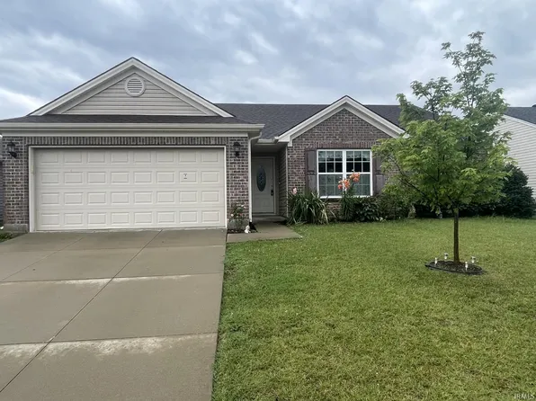 4939 Stables Dr, Evansville, IN 47715