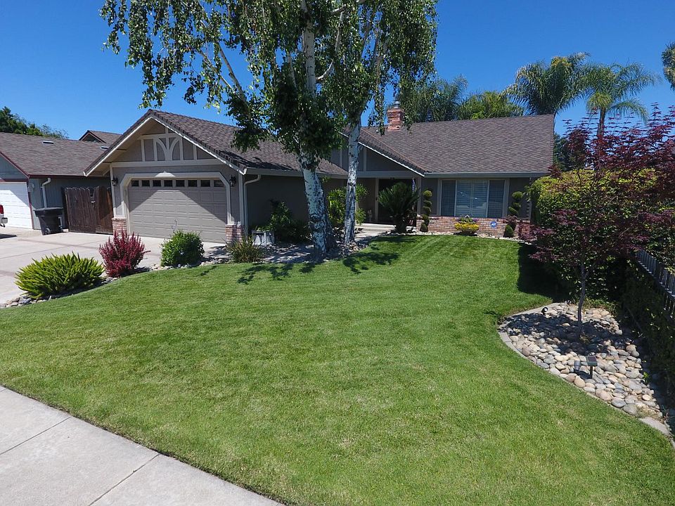 1st image of 777 Jordanolo Dr