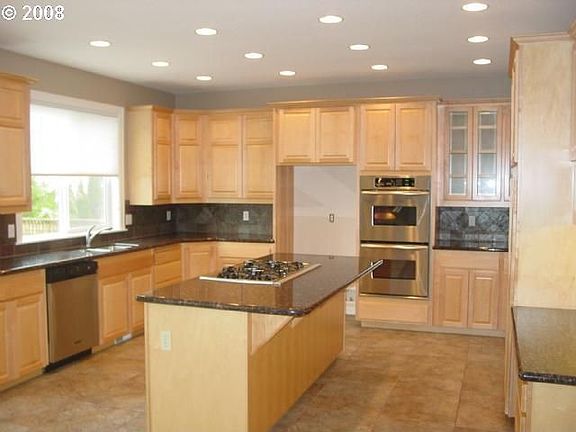 Gourmet Kitchen