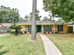 17411 Glenhew Rd, Humble, TX 77396