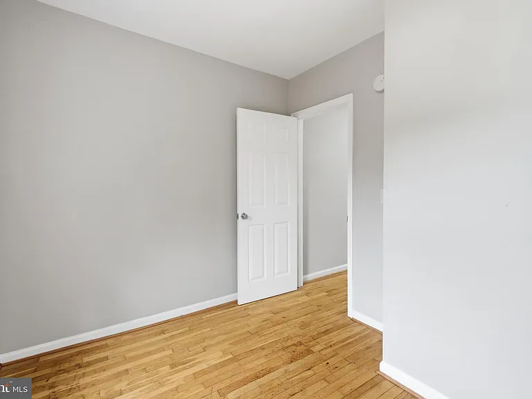 1230 Wylie St NE — Photo 13