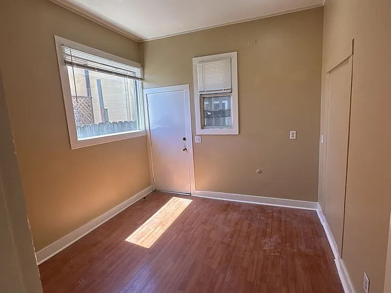 889 34th Street -2701 — Photo 14