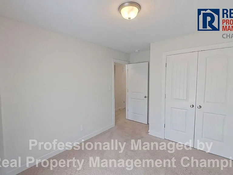 564 Appalachian Trl N — Photo 19