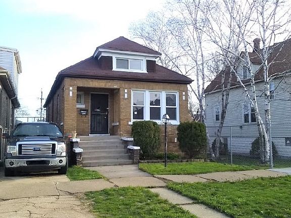 3rd image of 510 E 88th Pl Unit 510