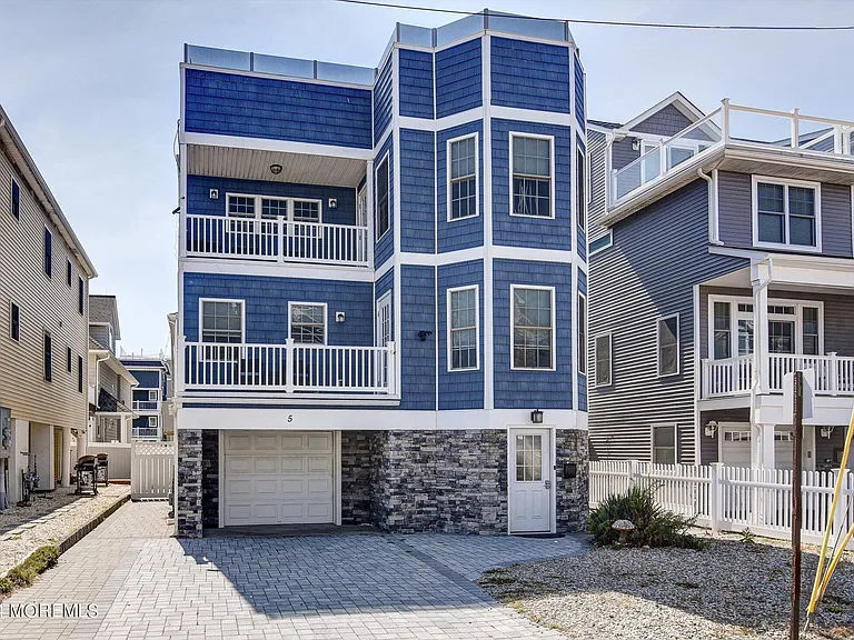 5 Fielder Ave — Photo 2
