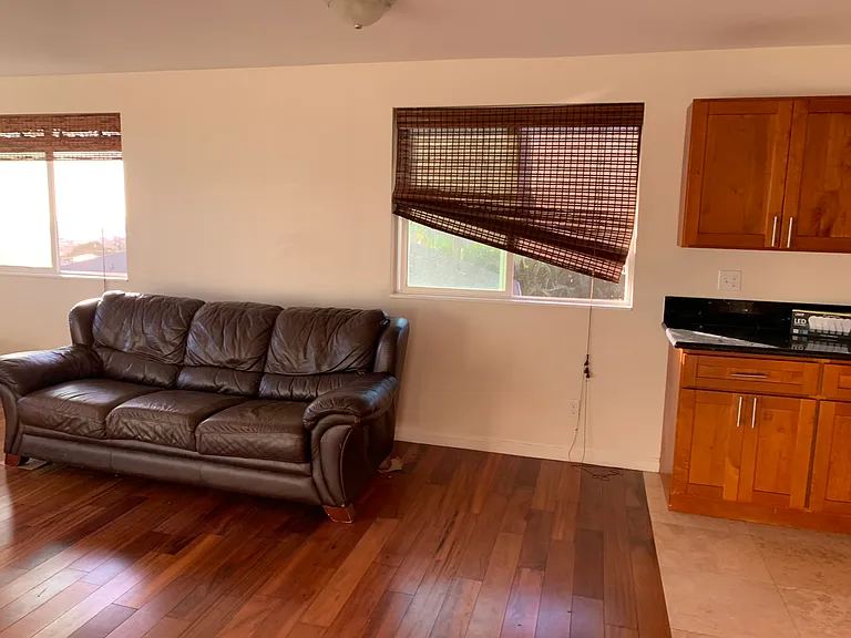 903 Lolena St #U — Photo 3