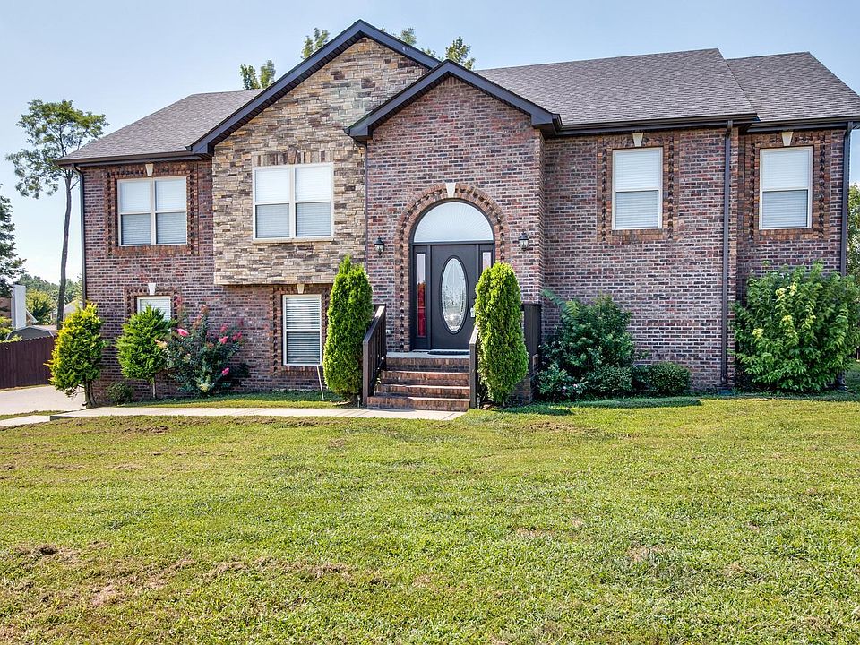 1st image of 1508 Hattie Ln