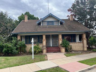 1502 W Walnut St, Stockton, CA, 95203