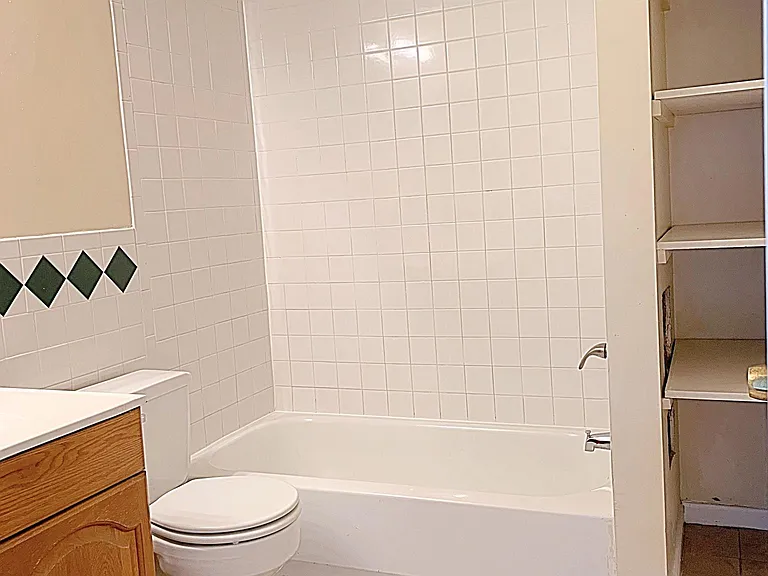 1628 S Charles St — Photo 25