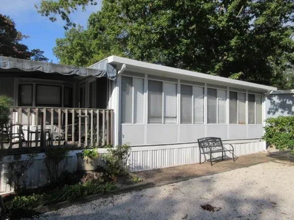 54 Stone Harbor Ave, Woodbine, NJ 08270
