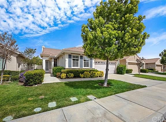 3rd image of 28934 Baywater Dr
