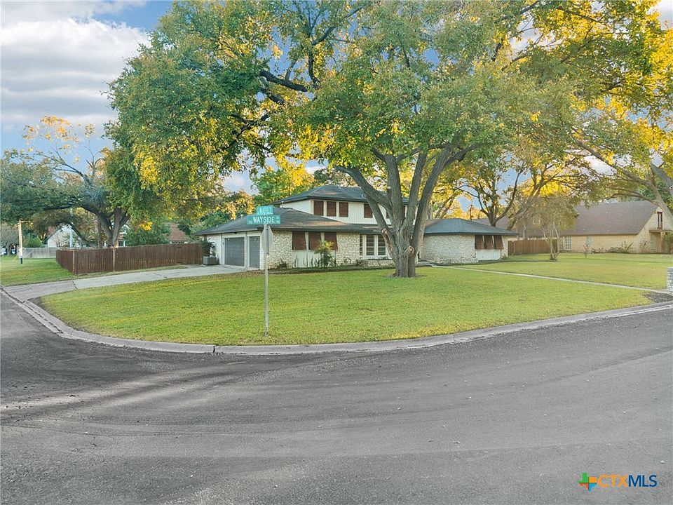 1st image of 1939 Wayside Dr