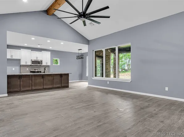 11115 Standing Oak Dr, Kingston, OK 73439