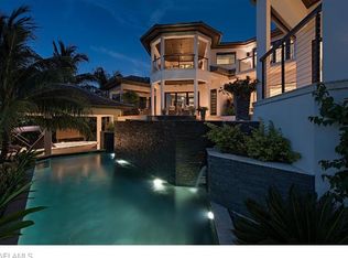 1922 5th St S, Naples, FL 34102