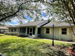 8 Redwood Run Ln, Ocala, FL 34472