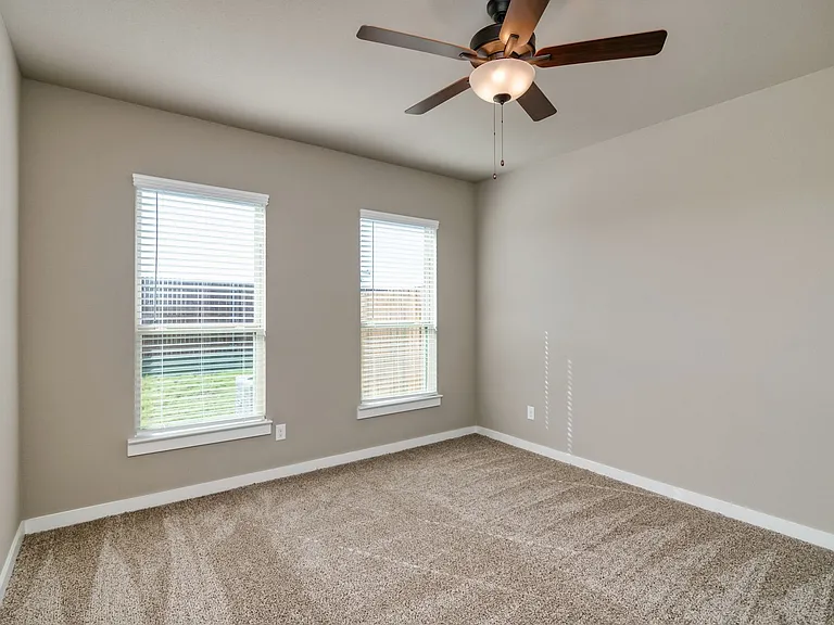 712 Harvest Moon Dr — Photo 11