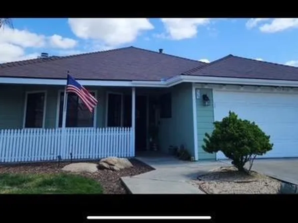 2123 Ashwood Ct, Hanford, CA 93230