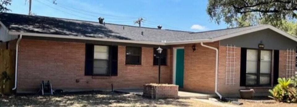 1st image of 802 Tamworth Dr