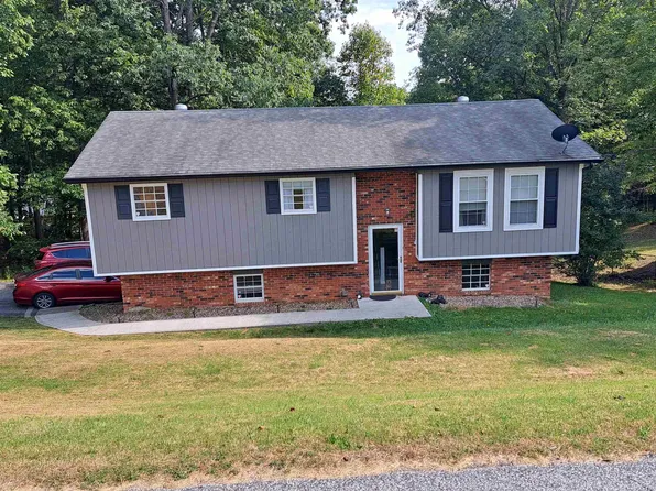 602 Greenhill Rd, Ashland, KY 41102