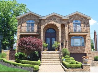 3117 Shore Rd, Bellmore, NY 11710