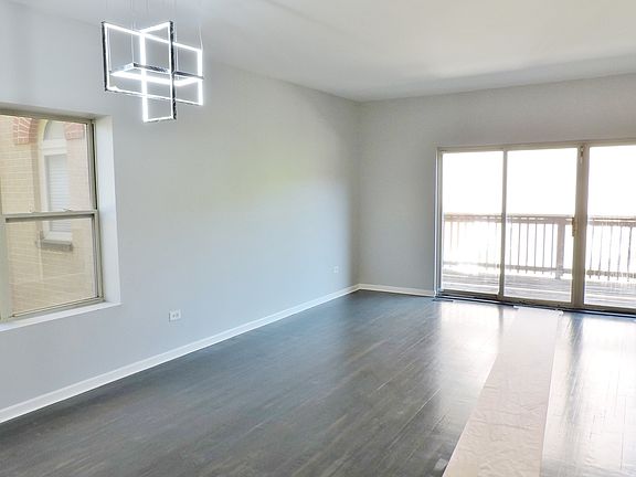 5th image of 7037 S Oglesby Ave