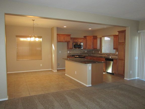 3rd image of 10750 La Florentina Ave