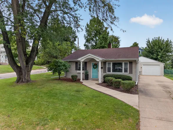 638 W Moore St, Ottawa, IL 61350