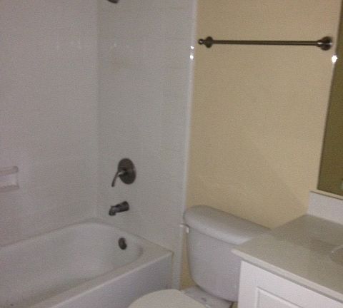 4th image of 3919 Bell Tower Dr Unit 3