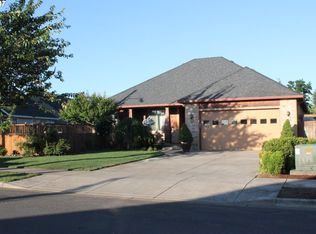 2079 9th St, Springfield, OR 97477