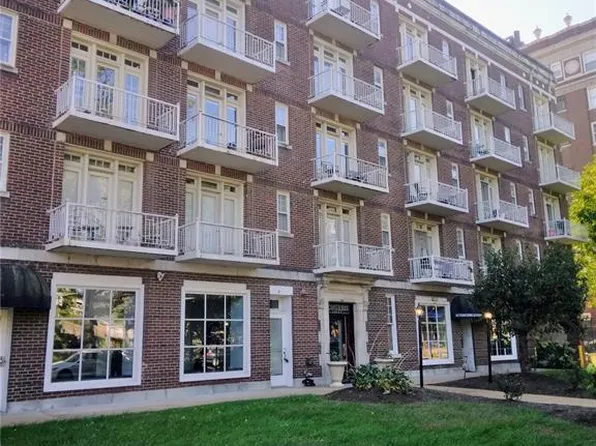 5316 Pershing Ave APT 406, Saint Louis, MO 63112