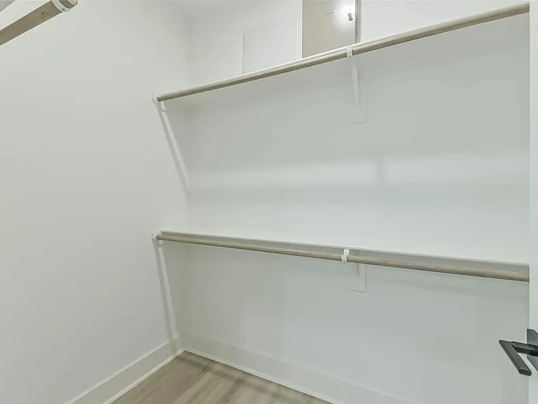 5703 Balbo St #F — Photo 31