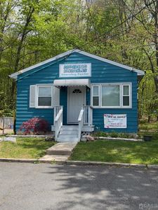 90 Spring Hill Rd, Matawan, NJ, 07747