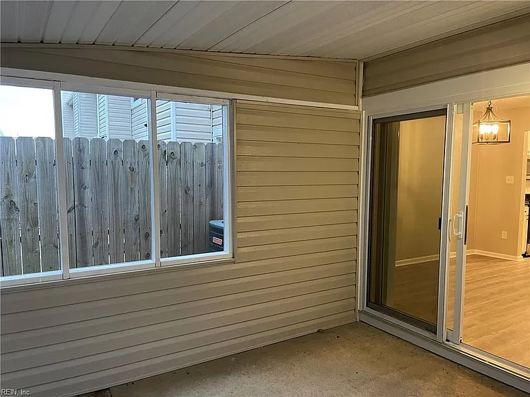 808 Quesnel Dr — Photo 40