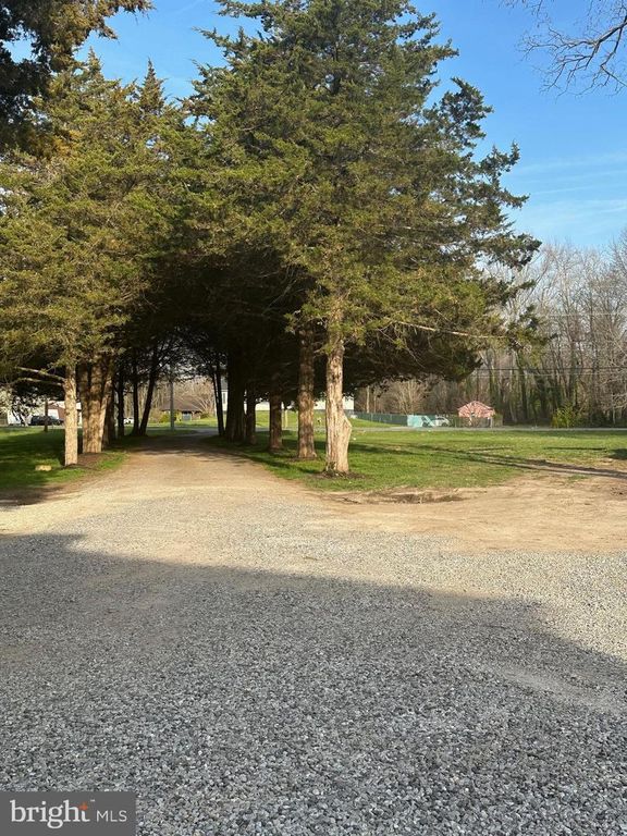 548 N Lincoln Ave, Vineland, NJ - View 5
