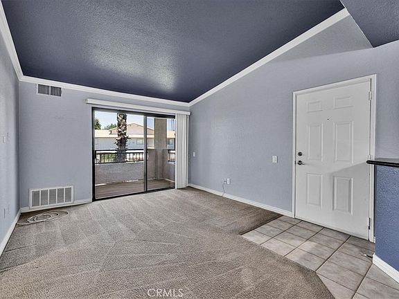 4th image of 78650 Avenue 42 APT 1602