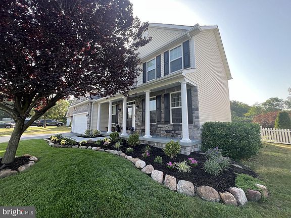 5th image of 236 Shannon Ct