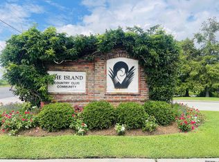 71 April Ln #A, Plaquemine, LA 70764