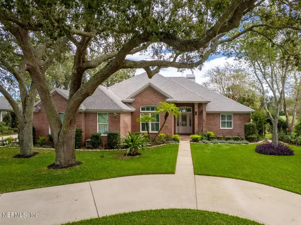 665 SANDRINGHAM Drive, Jacksonville, FL 32225