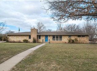 400 W Normandy Rd, Newton, KS 67114