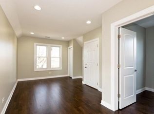 4249 N Bernard St #2, Chicago, IL 60618
