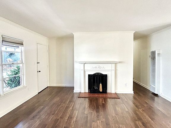 3rd image of 1416 El Camino Real #4