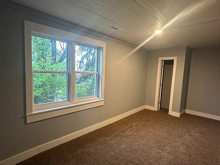 17 Francis Pl NW — Photo 8