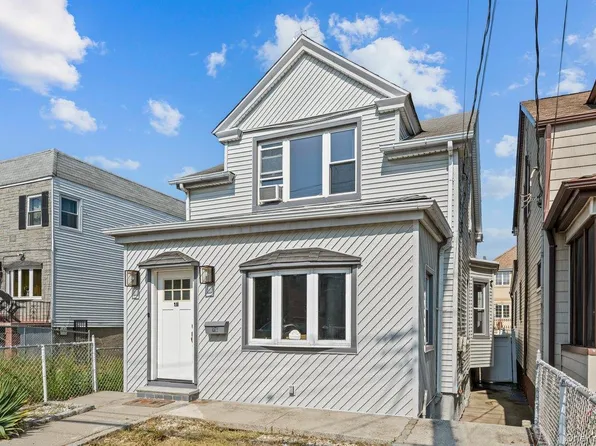 916 Clarence Avenue, Bronx, NY 10465