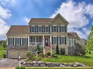 875 Edgeworth Ct, Red Lion, PA