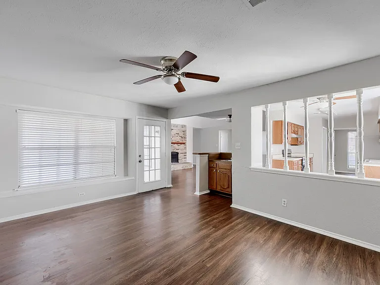 1005 Whitewater Trl — Photo 18