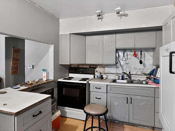 2nd image of 21742 W HARDING Avenue