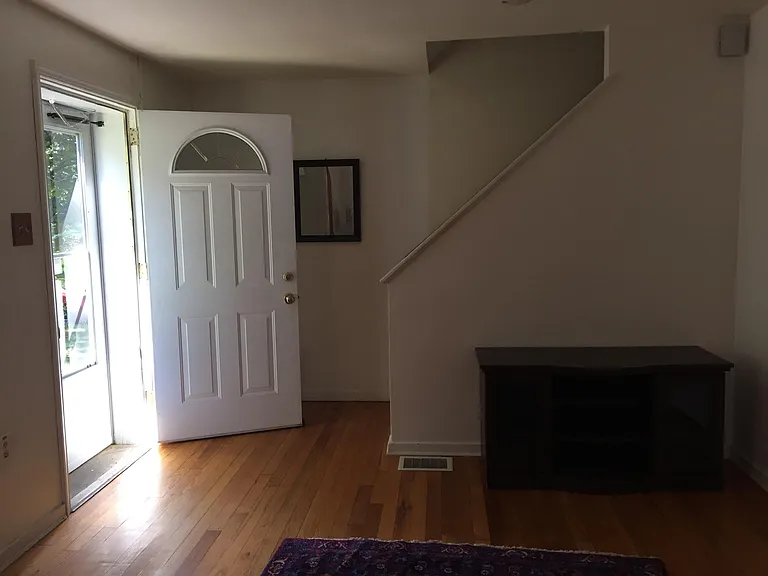 1133 S Atherton St — Photo 3