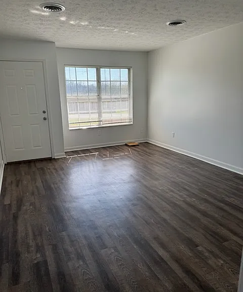 3210 Brookside Dr NW #7 — Photo 2